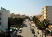 VERKAUFT! Große Wohnung mit Tiefgarage, 80 m zum Strand, Cala Millor, Mallorca. VERKAUFT!