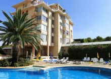 VERKAUFT! Großzügiges Apartment, strandnah & in beliebter Anlage in Sa Coma, Mallorca. VERKAUFT!