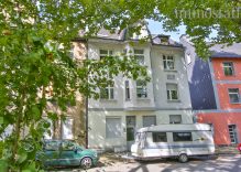 VERKAUFT — ANLAGEJUWEL MIT 5 KLEINGÄRTEN! Mehrfamilienhaus in Bochum-Wattenscheid. — VERKAUFT