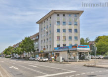 VERKAUFT — SELTEN! Geschäfts- u. Wohnhauskomplex mit 13 Wohneinheiten & 5 Ladenlokalen! — VERKAUFT