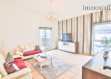 VERKAUFT — SELTENES ANGEBOT! Eigentumswohnung mit Büro, 2 Balkonen, Dachterrasse & viel Wohnfläche zu verkaufen. — VERKAUFT