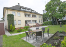 VERKAUFT! – EINE GANZE ETAGE! Große, zentrale Eigentumswohnung (2 zusammengelegt) im 1. OG. – VERKAUFT!