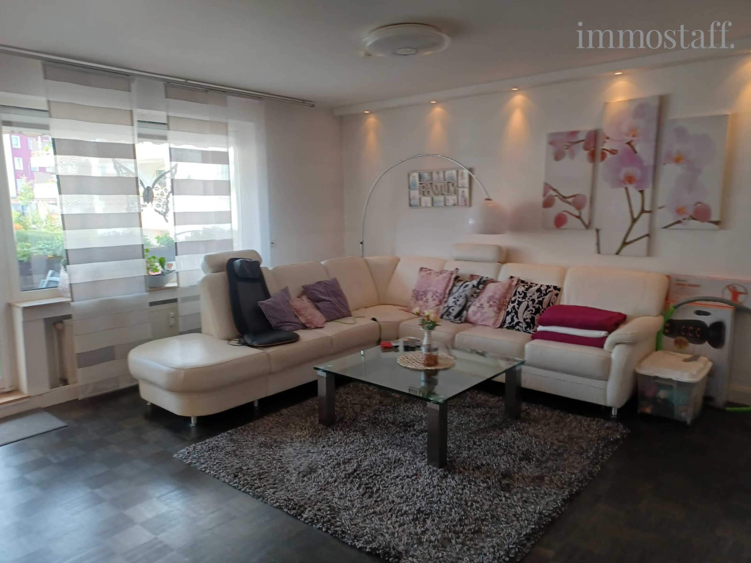ALLES DA & INNENSTADTNAH! Eigentumswohnung im 1. OG mit Einbauküche, Balkon & Tiefgaragenstellplatz!