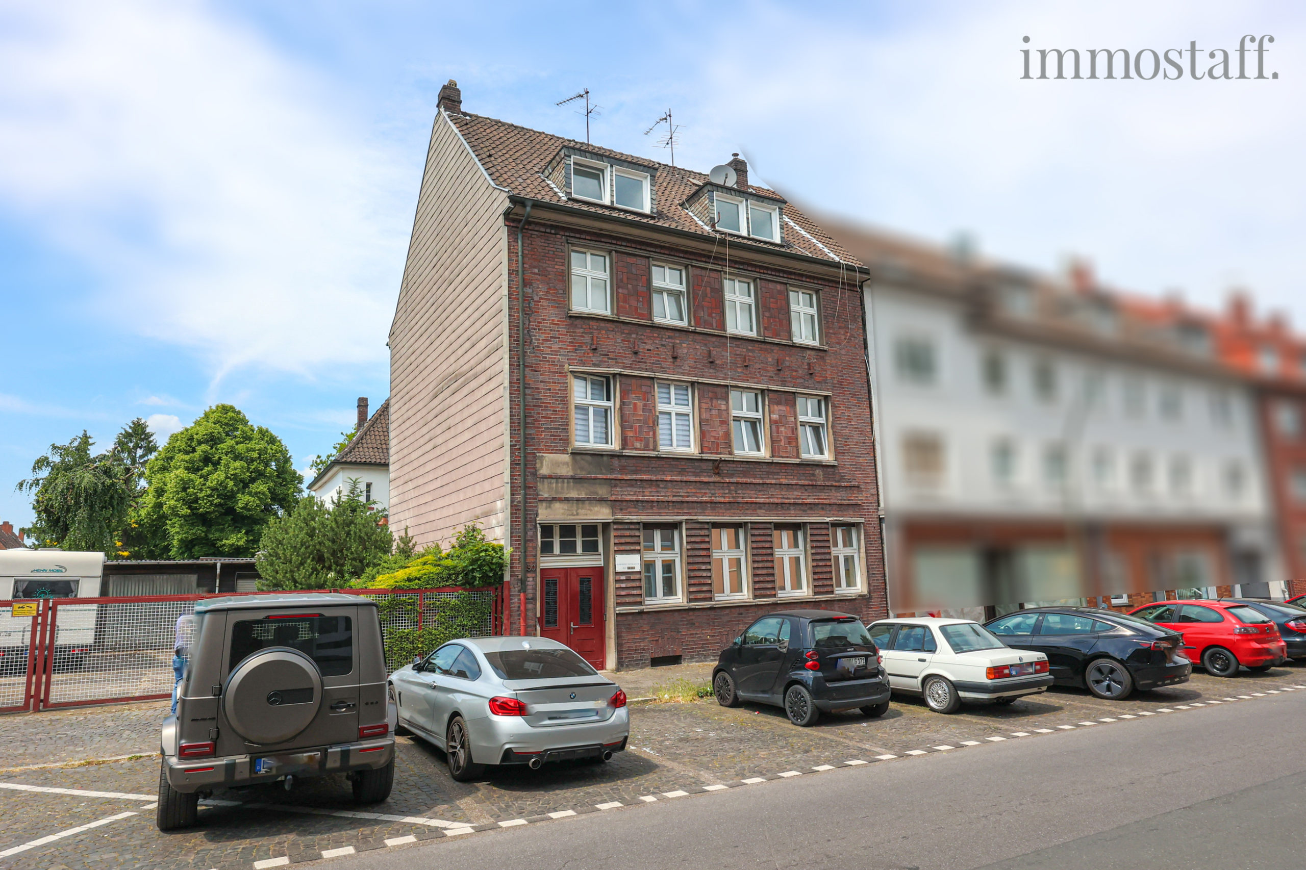 MÖGLICHKEITEN! Wohn- & Geschäftshaus mit 5 Wohneinheiten, Werkstatt & Lager in Bottrop-Stadtmitte zu verkaufen.
